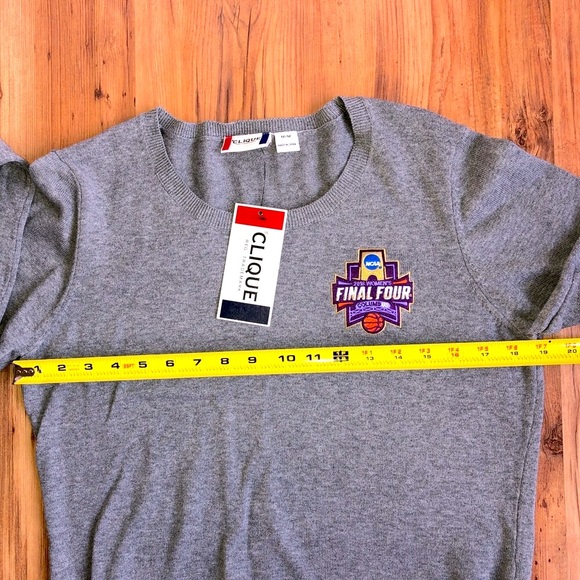 NEW NCAA Sweater Final Four Women’s Basketball - Picture 11 of 15